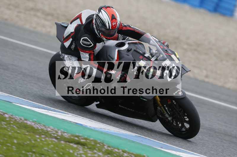 /Archiv-2025/02 28.-31.01.2025 Moto Center Thun Jerez/blau-blue/241